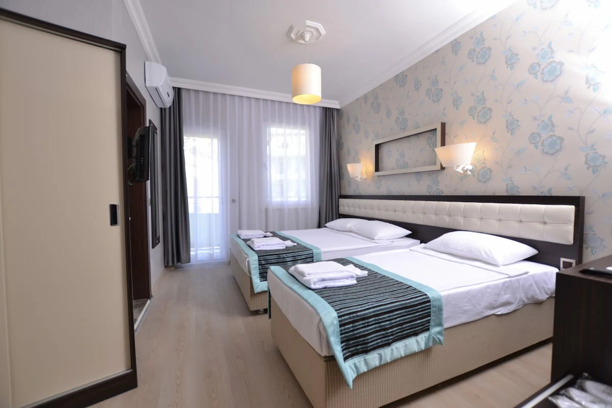 هتل ریوس لاته بیچ آنتالیا